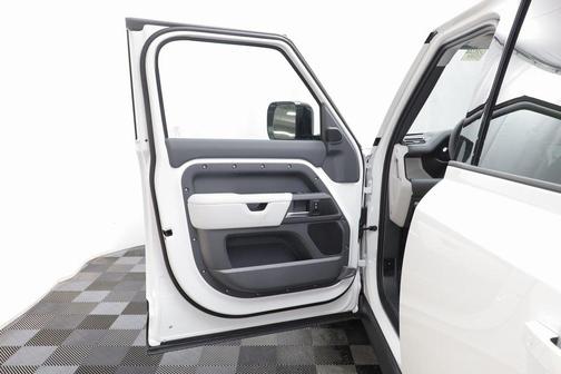 2026 Land Rover Defender S