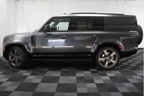 2024 Land Rover Defender 130 P400 Outbound