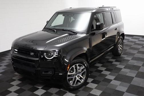 2025 Land Rover Defender 110 P400 X-Dynamic SE