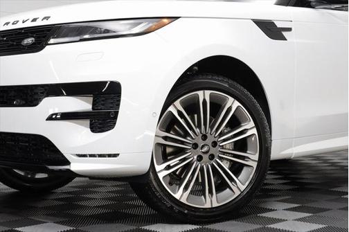 2025 Land Rover Range Rover Sport Dynamic