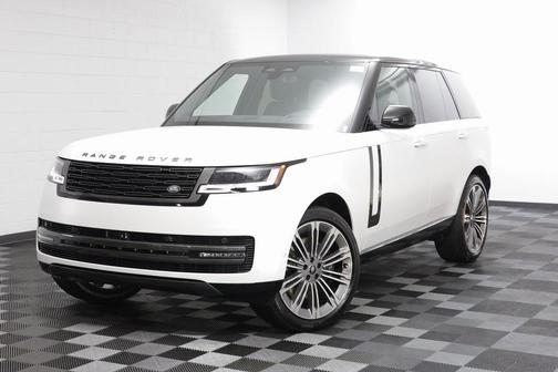 2025 Land Rover Range Rover SE