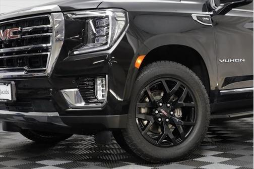 2022 GMC Yukon SLT