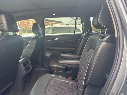 2024 Volkswagen Atlas 2.0T SEL Premium R-Line 4MOTION