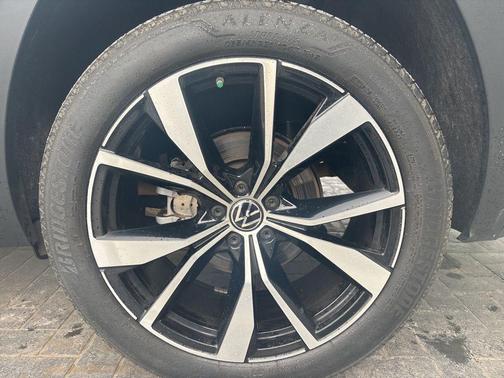 2024 Volkswagen Atlas 2.0T SEL Premium R-Line 4MOTION