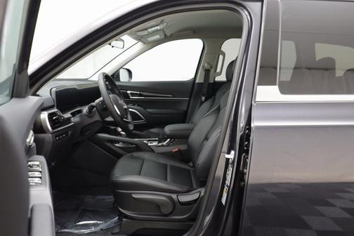 2025 Kia Telluride LX