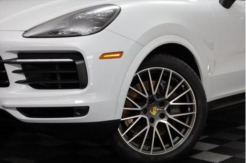 2022 Porsche Cayenne S