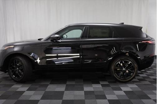 2026 Land Rover Range Rover Velar Dynamic SE