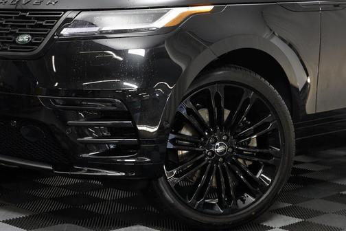 2026 Land Rover Range Rover Velar P400 Dynamic SE