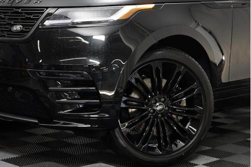 2026 Land Rover Range Rover Velar P400 Dynamic SE