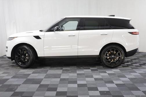 2024 Land Rover Range Rover Sport SE