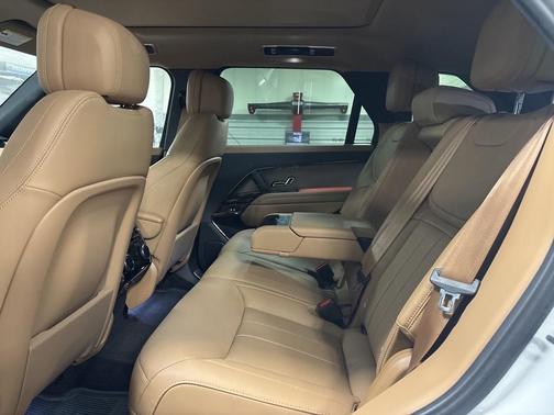 2024 Land Rover Range Rover Sport SE