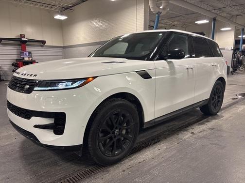 2024 Land Rover Range Rover Sport SE