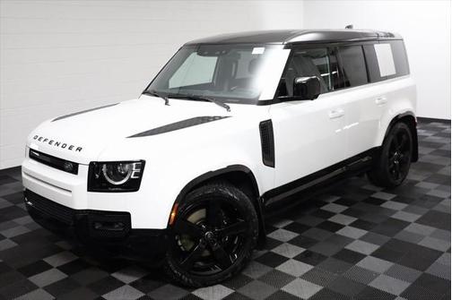 2025 Land Rover Defender 110 V8