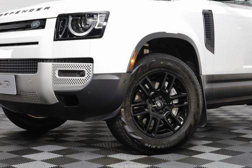 2025 Land Rover Defender 90 P300 S