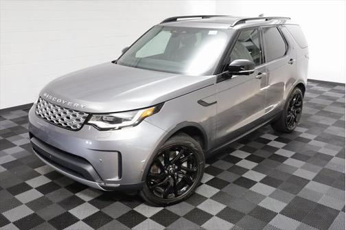 2025 Land Rover Discovery P300 S