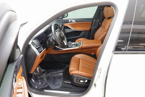 2022 BMW ALPINA XB7 ALPINA XB7