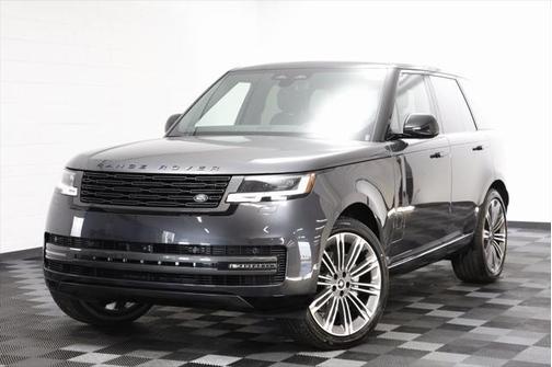 2025 Land Rover Range Rover P400 SE