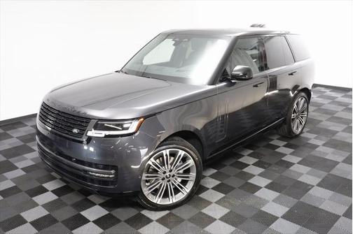 2025 Land Rover Range Rover P400 SE