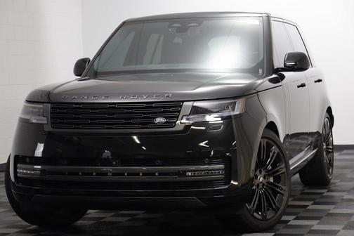 2025 Land Rover Range Rover P530 SE