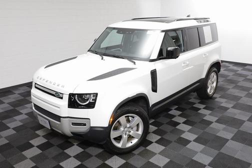 2025 Land Rover Defender 110 P300