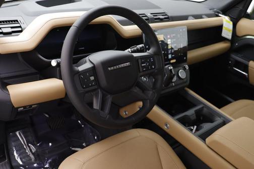 2026 Land Rover Defender X-Dynamic SE