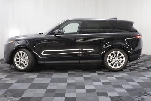 Santorini Black Metallic 2025 Land Rover Range Rover Sport SE