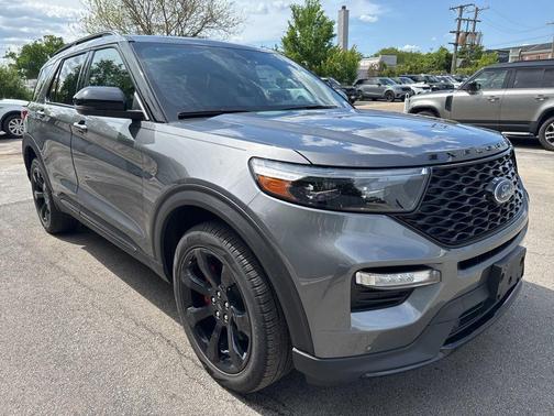 Carbonized Gray Metallic 2023 Ford Explorer ST
