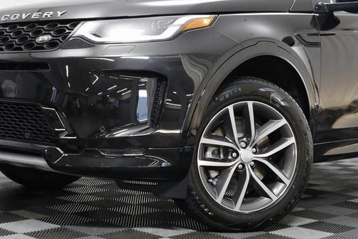 2025 Land Rover Discovery Sport S