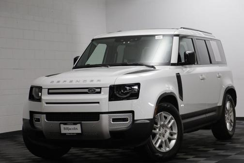 Fuji White 2025 Land Rover Defender 110 P300
