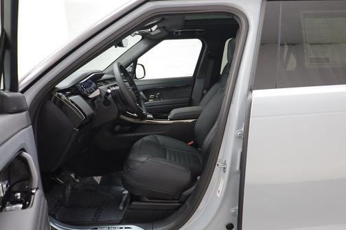 2026 Land Rover Range Rover Sport SV