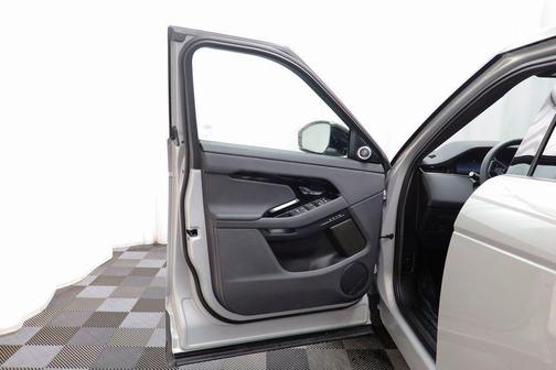 2026 Land Rover Range Rover Evoque Core S