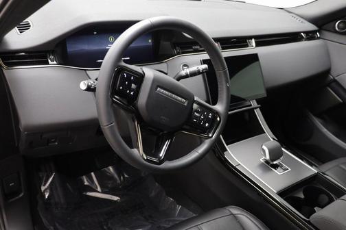 2026 Land Rover Range Rover Evoque Core S