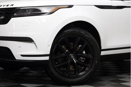 2025 Land Rover Range Rover Velar P250 S