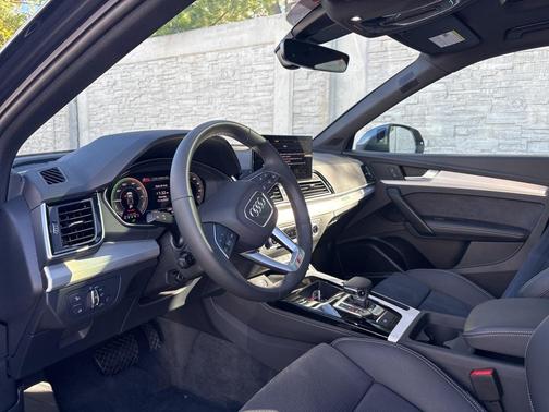 2024 Audi Q5 55 S line Premium Plus