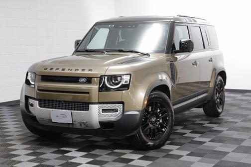 2025 Land Rover Defender 110 P300