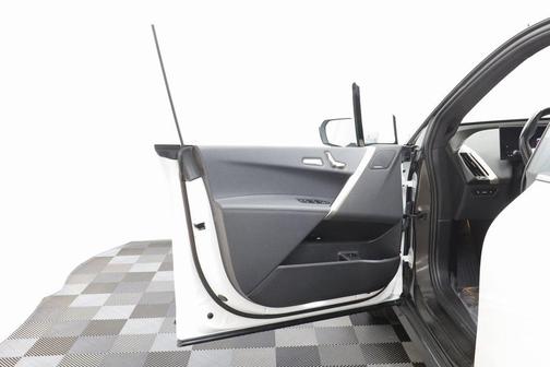 2025 BMW iX xDrive50