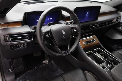 2025 Lincoln Aviator Black Label AWD