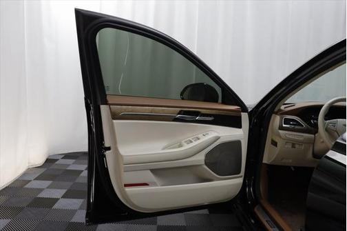 2021 Genesis G90 5.0 Ultimate