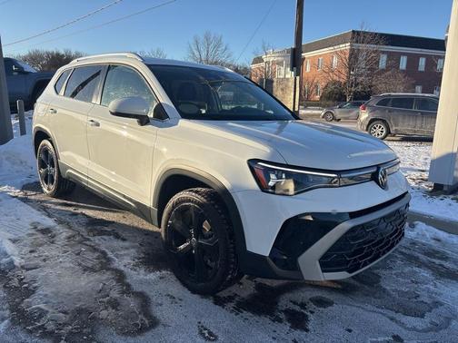 2025 Volkswagen Taos 1.5T SEL