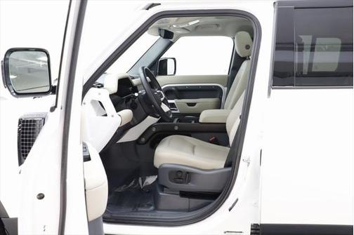 2024 Land Rover Defender 110 P300