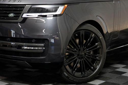 2026 Land Rover Range Rover P530 SE 7 Seat