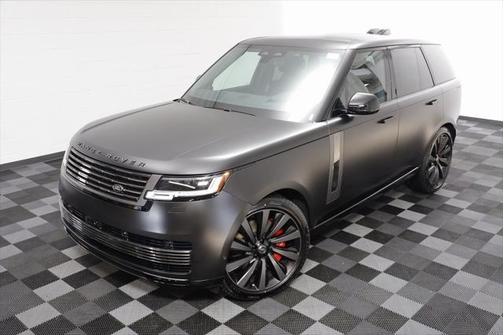 2025 Land Rover Range Rover SV