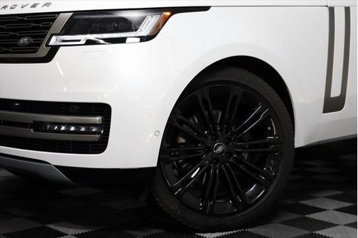 2024 Land Rover Range Rover P400 SE