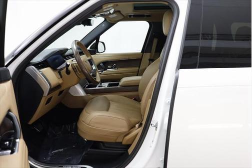 2024 Land Rover Range Rover P400 SE