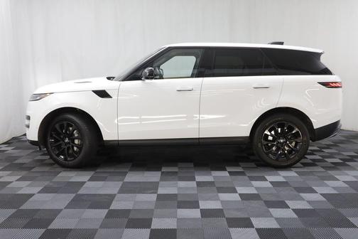 2024 Land Rover Range Rover Sport SE