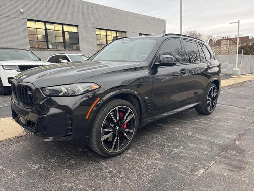 2025 BMW X5 M60i