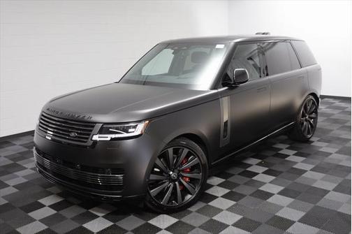 2025 Land Rover Range Rover SV