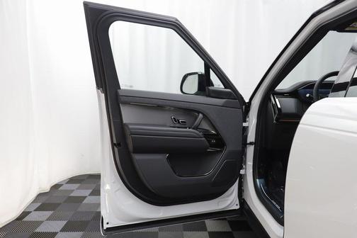 2025 Land Rover Range Rover Sport Dynamic