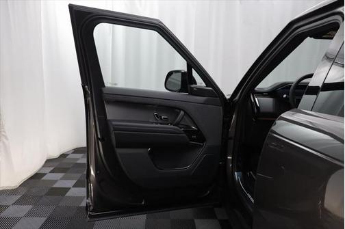2025 Land Rover Range Rover Sport Dynamic