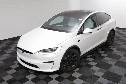 2023 Tesla Model X Standard Range